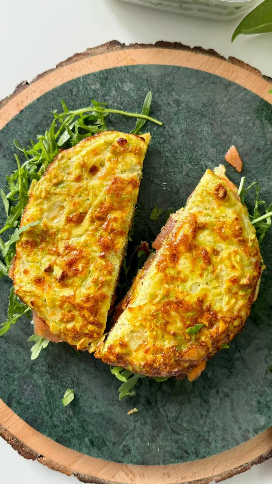Avocado-Cottage-Cheese-Sandwich2.webp
